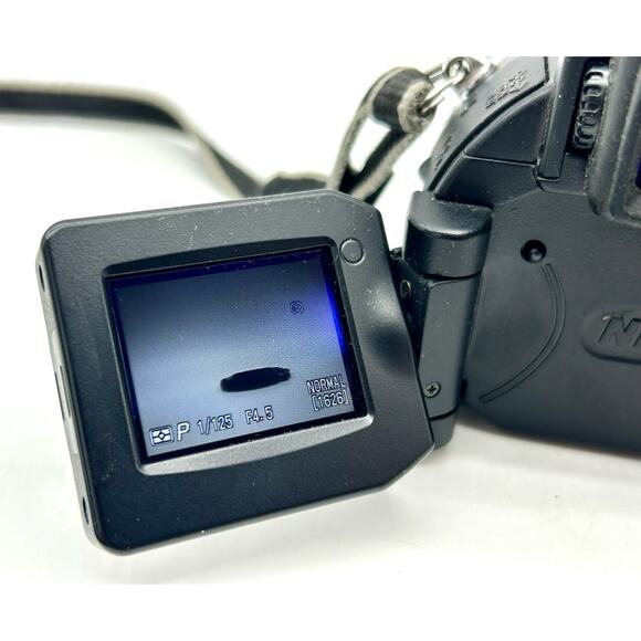 Nikon Coolpix 5700 5MP Digital Camera W/ Accessories Manual SD Card Working - Picture 12 of 16